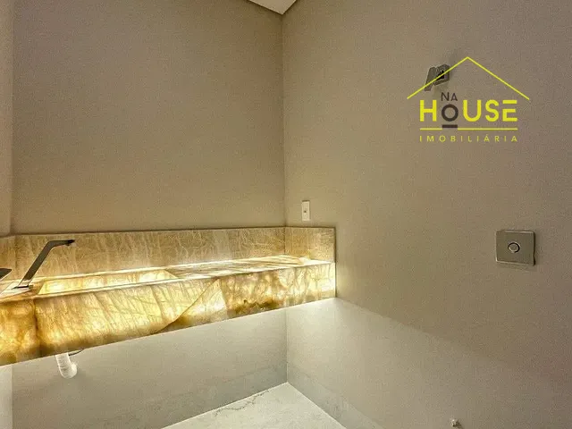 Casa com 550m² 4 quartos e 5 banheiros, à venda, no bairro Parque Residencial Damha V em São José do Rio Preto