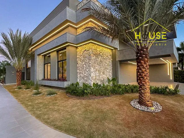 Casa com 550m² 4 quartos e 5 banheiros, à venda, no bairro Parque Residencial Damha V em São José do Rio Preto
