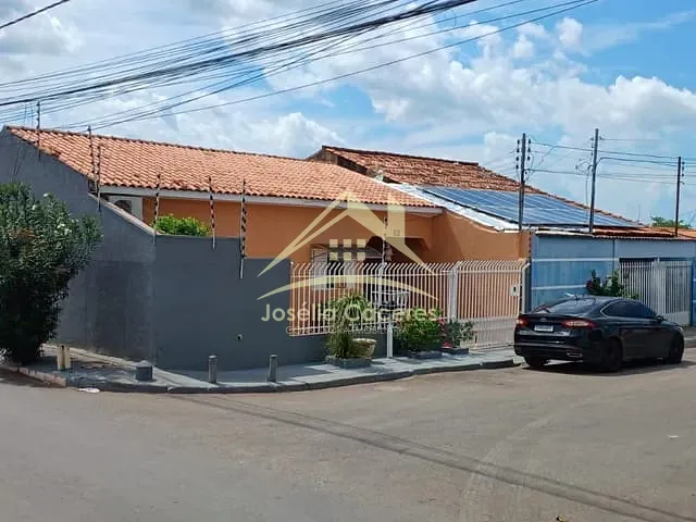 Casa com 188m² 3 quartos e 1 banheiro, à venda, no bairro Cristo Rei em Várzea Grande