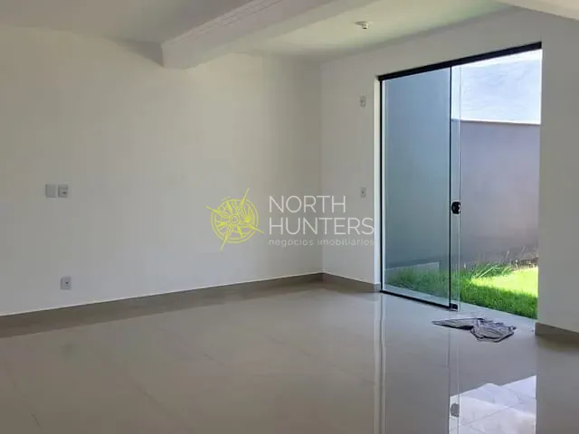 Casa com 142m² 3 quartos e 3 banheiros, à venda, no bairro Costa e Silva em Joinville