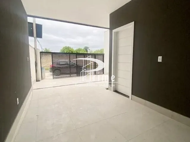 Casa com 212m² 3 quartos e 3 banheiros, à venda, no bairro Itaipu em Niterói