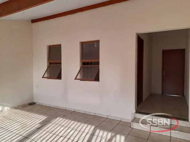 Casa 2 quartos e 2 banheiros, à venda, no bairro Residencial Santa Luiza I em Nova Odessa