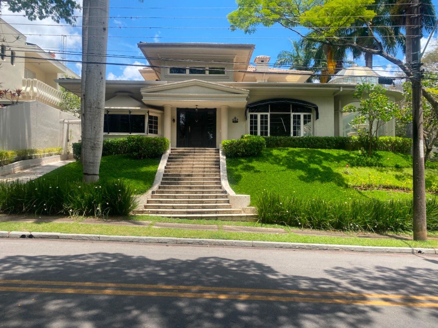 Casa em Alphaville — foto 1