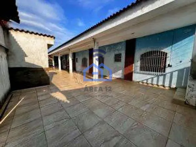 Casa com 314m² 3 quartos e 3 banheiros, à venda, no bairro Jardim das Palmeiras em Caraguatatuba