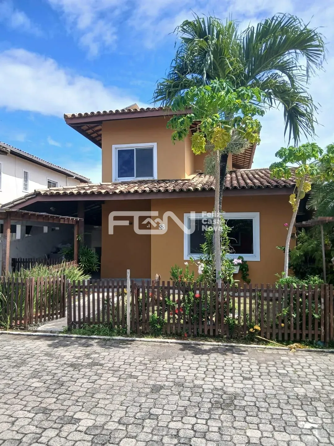 Casa, 3 quartos, 103 m² - Foto 1
