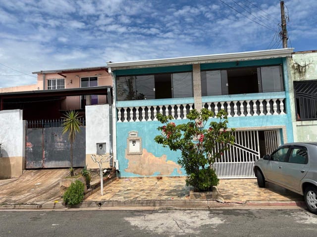 Casa com 125m² 3 quartos e 2 banheiros, à venda, no bairro Conjunto Residencial Parque São Bento em Campinas