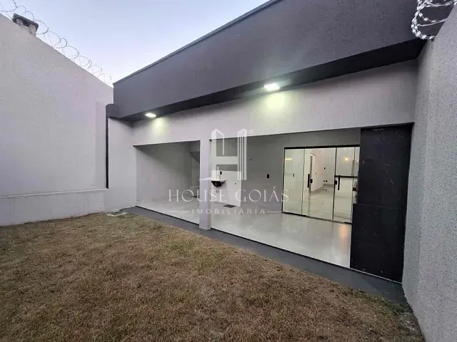 Casa com 213m² 3 quartos e 2 banheiros, à venda, no bairro Parque das Nações em Aparecida de Goiânia