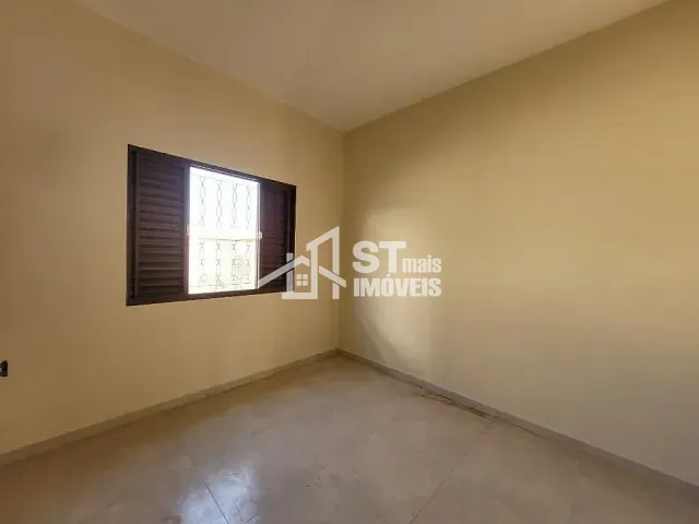 Casa com 150m² 2 quartos e 1 banheiro, à venda, no bairro Jardim Portal Sol em Andradas