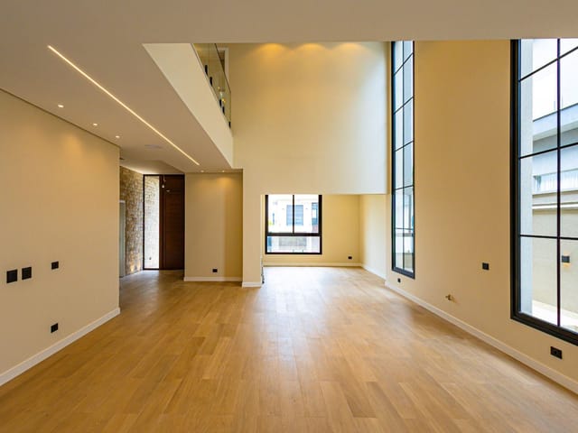 Casa com 440m² 4 quartos e 6 banheiros, à venda, no bairro Alphaville em Santana de Parnaíba