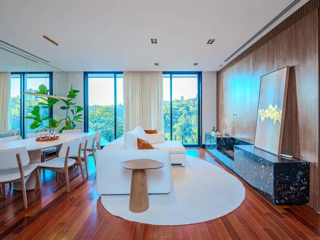 Casa com 490m² 5 quartos e 6 banheiros, à venda, no bairro Alphaville em Santana de Parnaíba