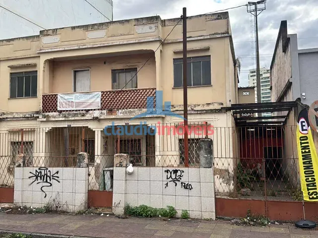 Casa à venda, no bairro São João em Volta Redonda