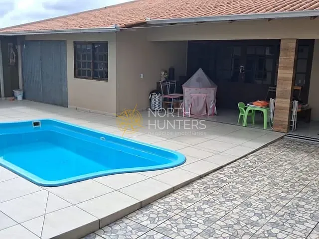 Casa com 170m² 3 quartos e 3 banheiros, à venda, no bairro João Costa em Joinville