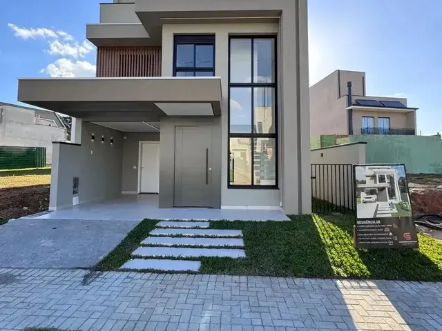 Casa com 127m² 3 quartos e 3 banheiros, à venda, no bairro Santa Cândida em Curitiba
