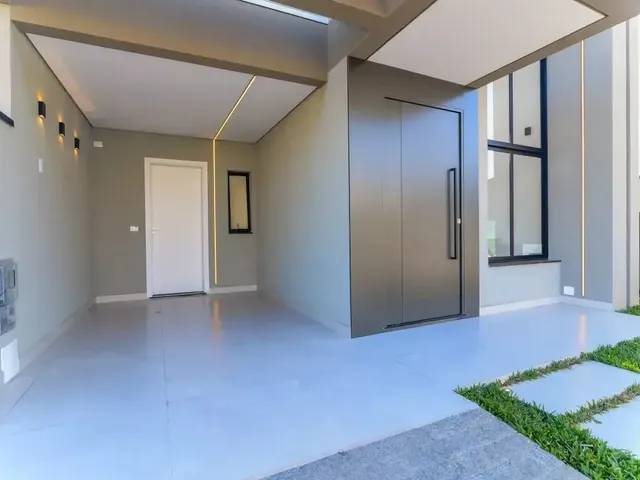 Casa com 127m² 3 quartos e 3 banheiros, à venda, no bairro Santa Cândida em Curitiba