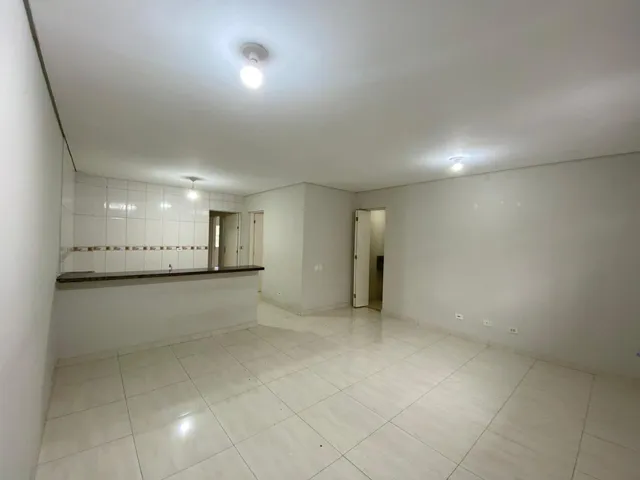 Casa 2 quartos e 2 banheiros, para alugar, no bairro Portais (Polvilho) em Cajamar