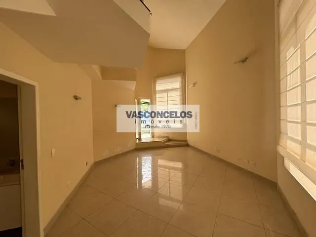 Casa com 300m² 3 quartos e 3 banheiros, à venda, no bairro Urbanova em São José dos Campos