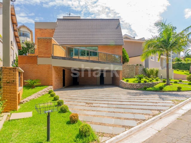 Casa com 470m² 4 quartos e 7 banheiros, à venda, no bairro Alphaville em Santana de Parnaíba