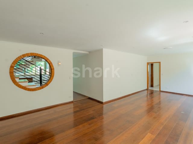 Casa com 470m² 4 quartos e 7 banheiros, à venda, no bairro Alphaville em Santana de Parnaíba