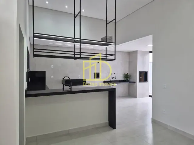 Casa 3 quartos e 1 banheiro, à venda, no bairro Wanel Ville em Sorocaba