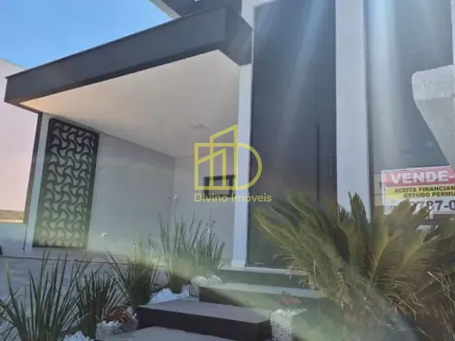 Casa 3 quartos e 1 banheiro, à venda, no bairro Wanel Ville em Sorocaba