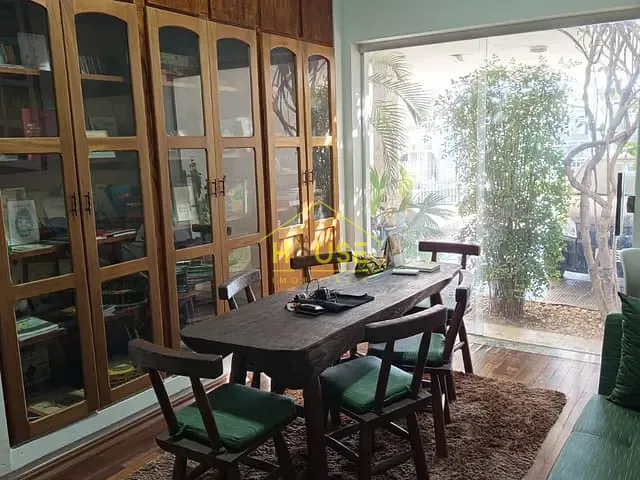 Casa 5 quartos e 5 banheiros, à venda, no bairro Chácara Aviação em Votuporanga