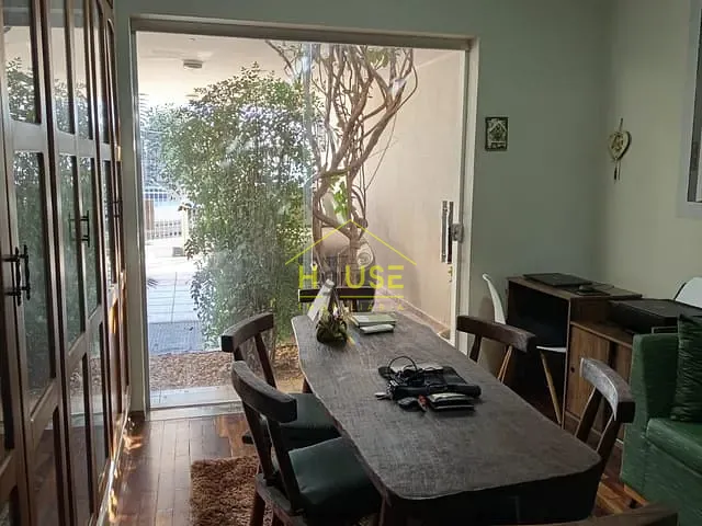 Casa 5 quartos e 5 banheiros, à venda, no bairro Chácara Aviação em Votuporanga