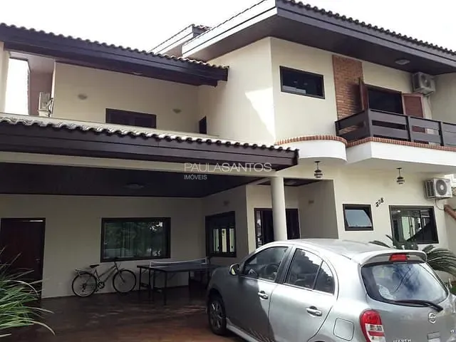 Casa com 300m² 3 quartos e 4 banheiros, à venda, no bairro Jardim Constantino Matucci em Sorocaba