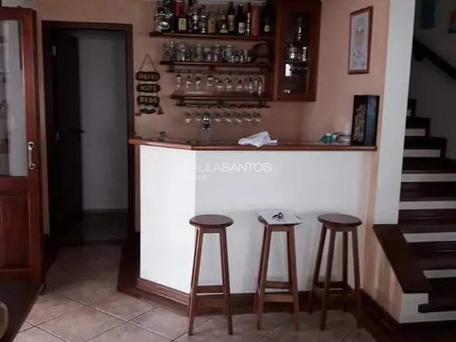 Casa com 300m² 3 quartos e 4 banheiros, à venda, no bairro Jardim Constantino Matucci em Sorocaba