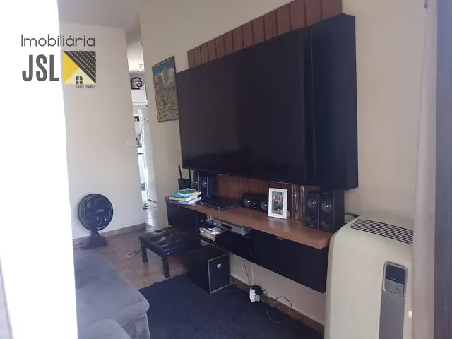Casa com 180m² 2 quartos e 1 banheiro, à venda, no bairro Tijuco Preto em Caçapava