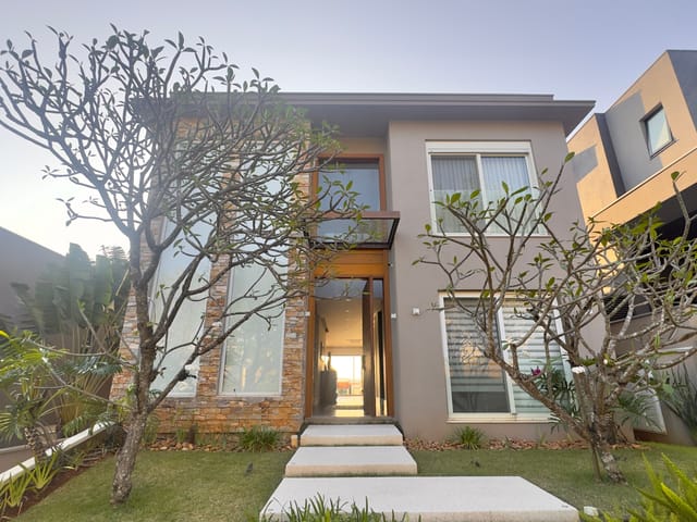 Casa com 490m² 4 quartos e 6 banheiros, à venda, no bairro Alphaville em Santana de Parnaíba