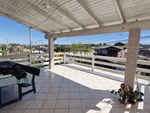 Casa 3 quartos e 1 banheiro, à venda, no bairro Canudos em Novo Hamburgo