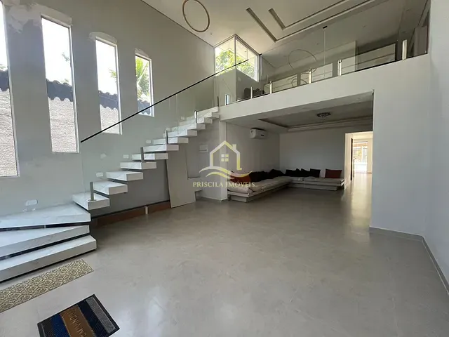 Casa com 1250m² 7 quartos e 9 banheiros, à venda, no bairro Boraceia em Bertioga