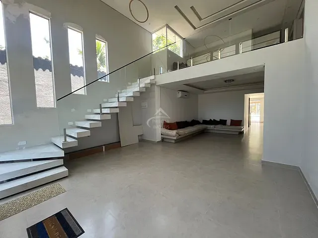 Casa com 1250m² 7 quartos e 9 banheiros, à venda, no bairro Boraceia em Bertioga