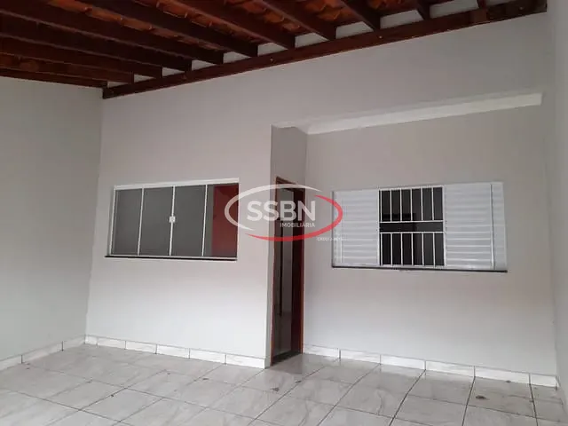 Casa 3 quartos e 4 banheiros, à venda, no bairro Jardim Nossa Senhora de Fátima em Nova Odessa