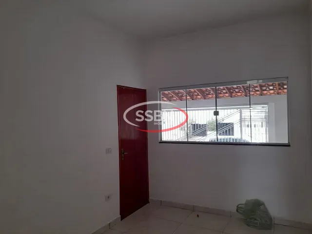 Casa 3 quartos e 4 banheiros, à venda, no bairro Jardim Nossa Senhora de Fátima em Nova Odessa