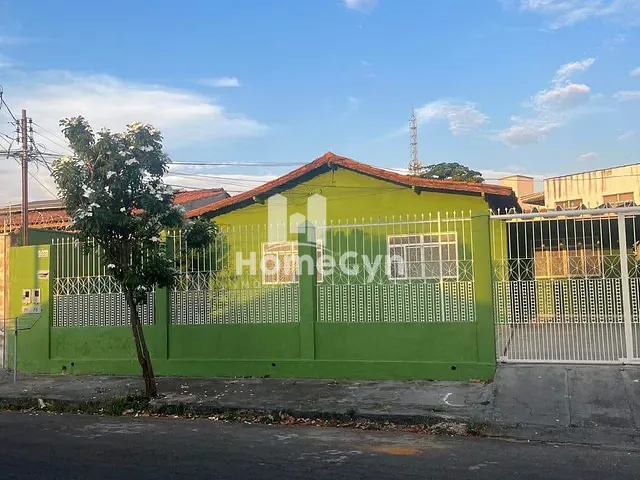 Casa com 390m² 4 quartos e 1 banheiro, à venda, no bairro Vila Americano do Brasil em Goiânia