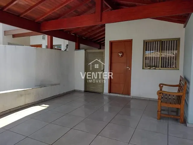 Casa com 125m² 3 quartos e 2 banheiros, à venda, no bairro Barreiro em Taubaté