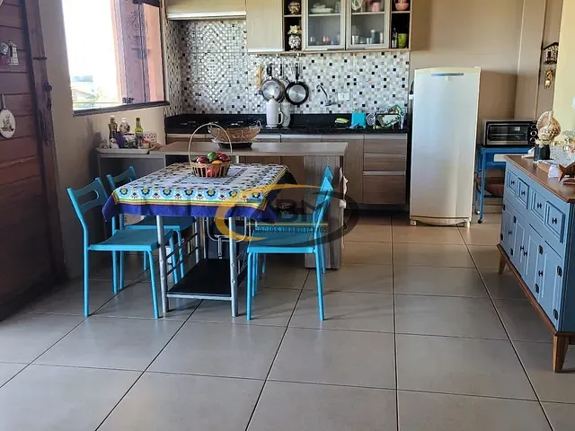 Casa com 821m² 4 quartos e 3 banheiros, à venda, no bairro Paranaji em Paranagi