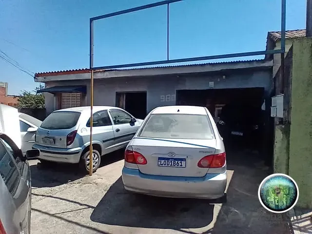 Casa com 300m², à venda, no bairro Vila Pedroso em Votorantim