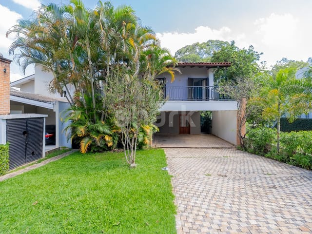 Casa com 400m² 3 quartos e 6 banheiros, à venda, no bairro Alphaville em Santana de Parnaíba