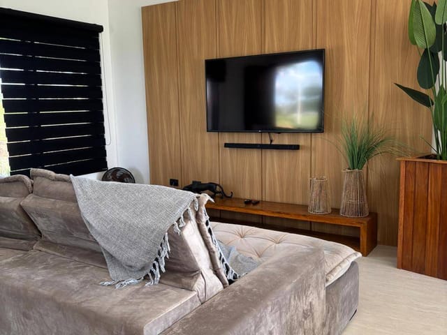 Casa com 450m² 2 quartos e 3 banheiros, à venda, no bairro Terras de santa cristina V em São Paulo