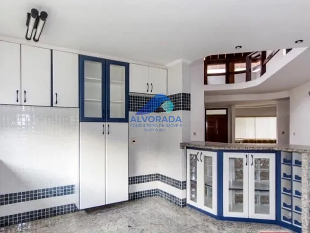 Casa com 620m² 4 quartos e 5 banheiros, à venda, no bairro Tabatinga em Caraguatatuba