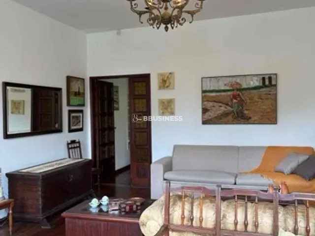 Casa com 546m² 3 quartos e 3 banheiros, à venda, no bairro Centro em Campos dos Goytacazes