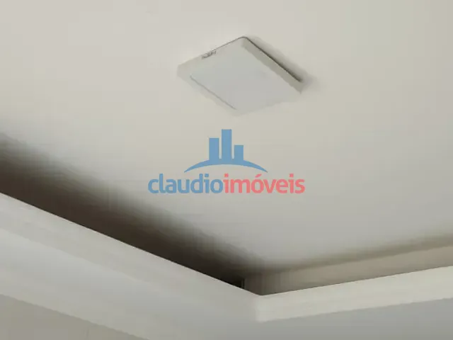 Casa 2 quartos e 3 banheiros, para alugar, no bairro Goiabal em Barra Mansa