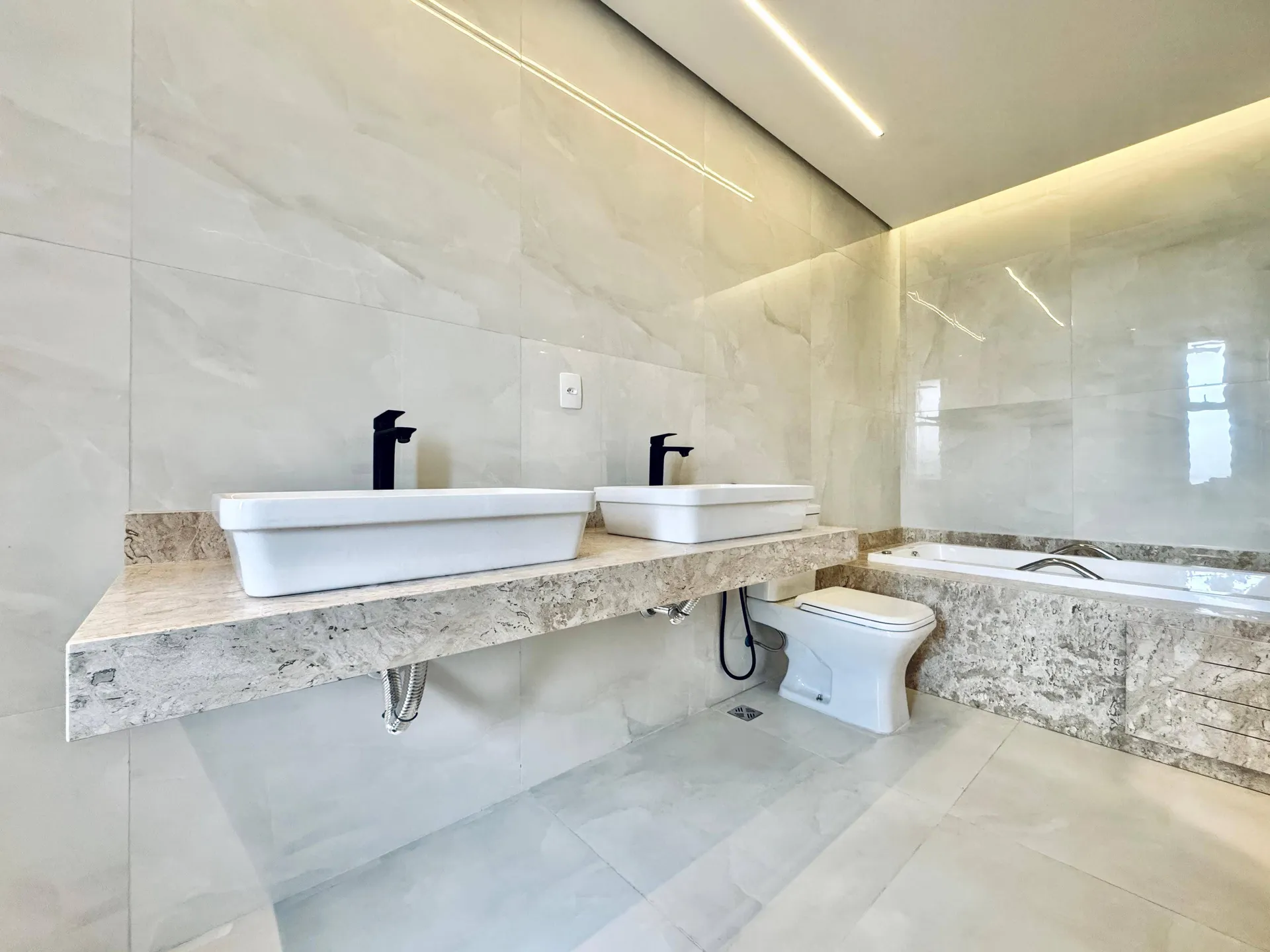Casa, 3 quartos, 208 m² - Foto 33