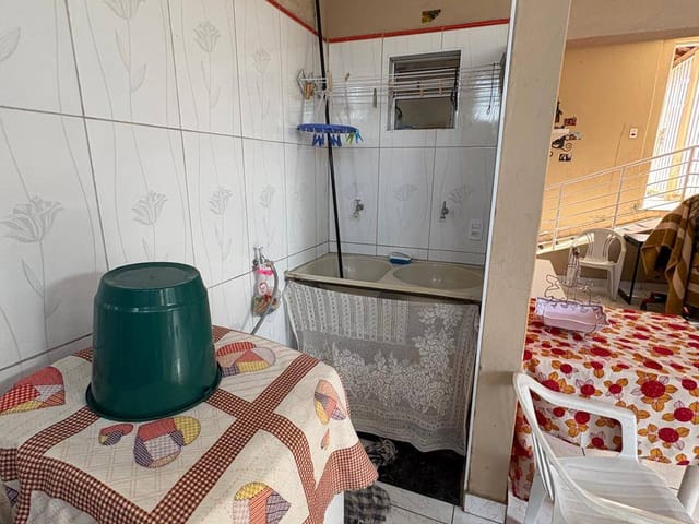 Casa com 125m² 1 quarto e 1 banheiro, para alugar, no bairro Jardim Florence em Campinas
