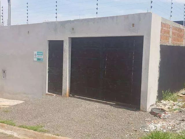 Casa à venda, no bairro Bella Vida em Cambé