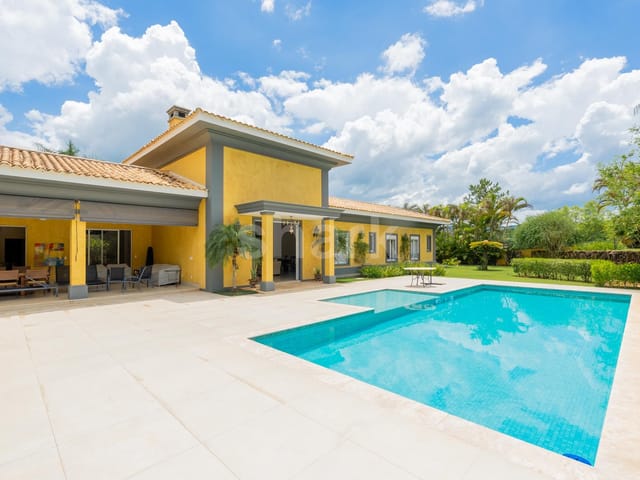 Casa com 3162m² 5 quartos e 8 banheiros, à venda ou para alugar, no bairro Condomínio Quinta da Baroneza II em Bragança Paulista