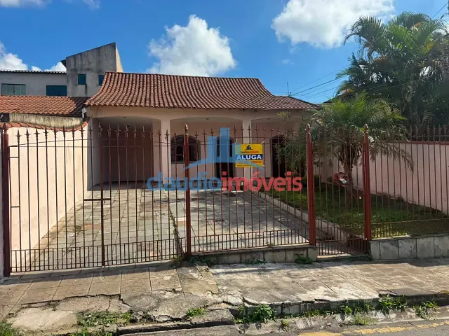 Casa 3 quartos e 1 banheiro, para alugar, no bairro Conforto em Volta Redonda