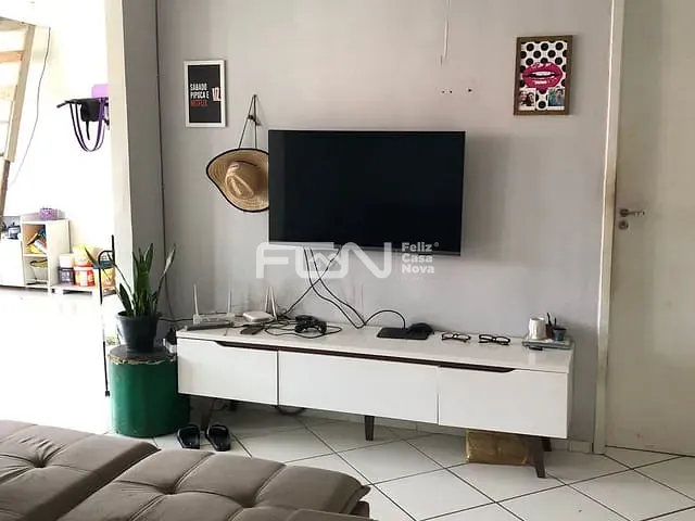 Casa 4 quartos e 1 banheiro, à venda, no bairro Jardim Limoeiro em Camaçari